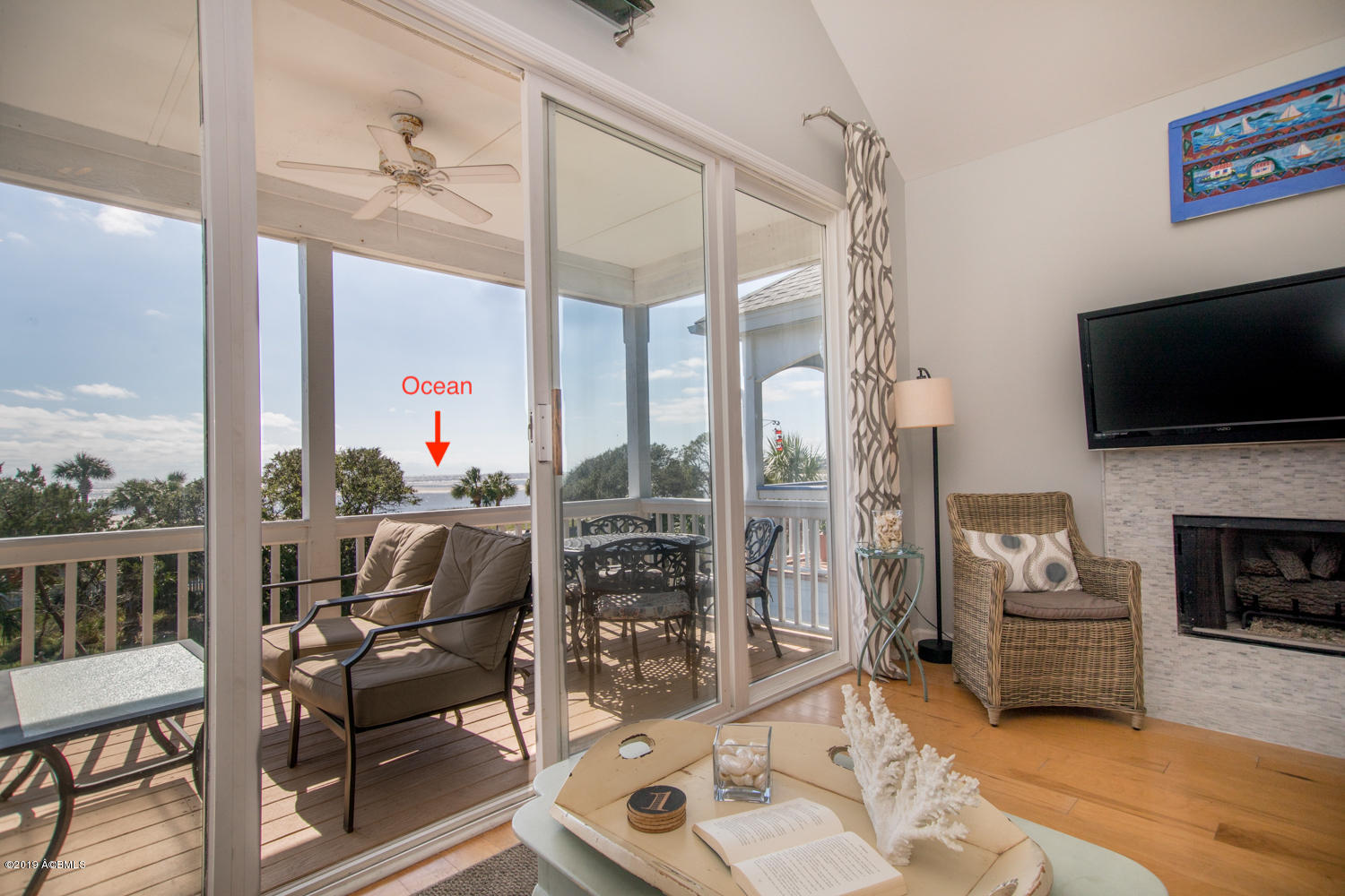 15 Veranda Beach Road Fripp Island, SC 29920 - Photo 8 of 32 Living 8-O