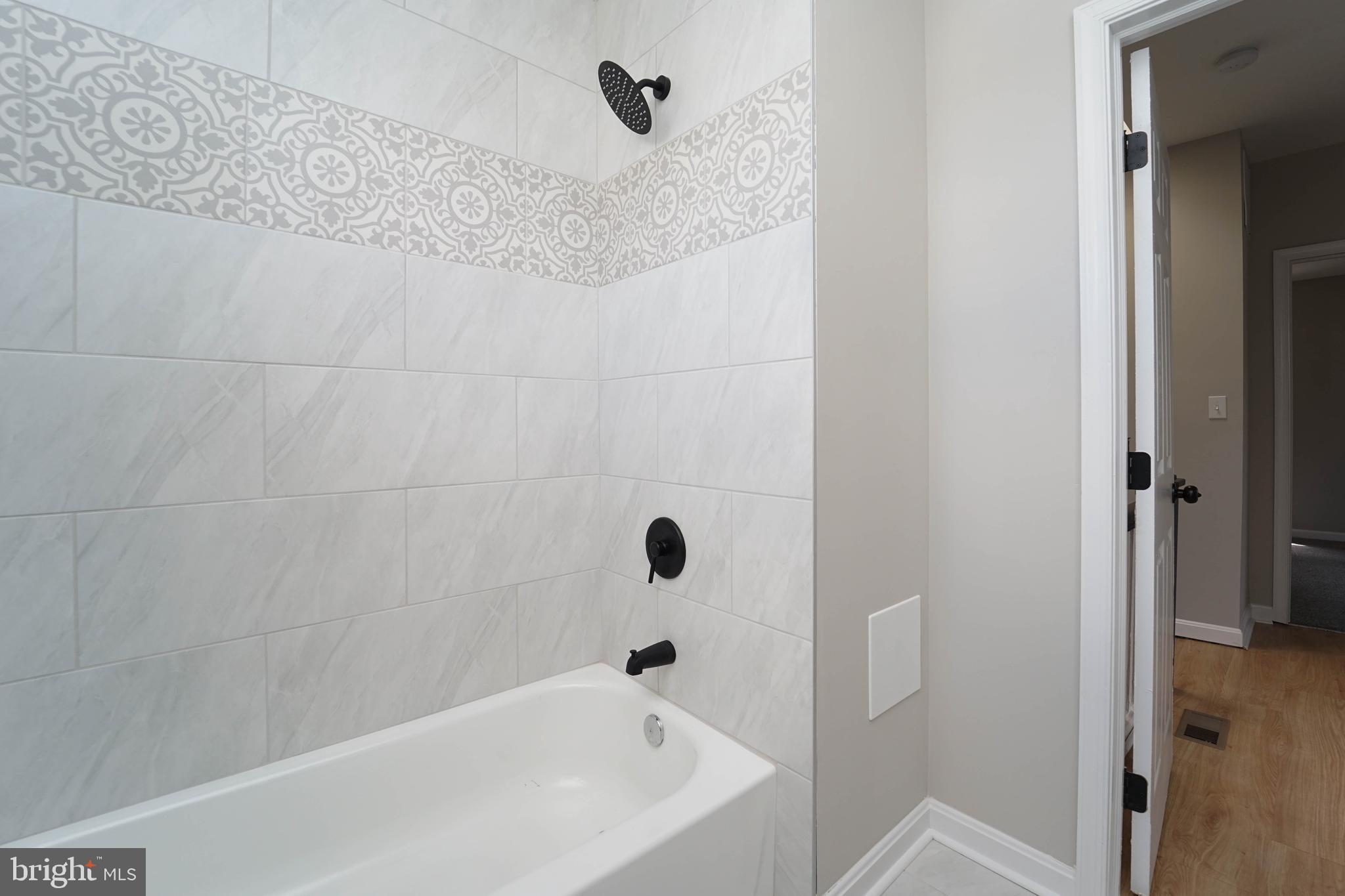 2829 Baker Street Baltimore, MD 21216 - Photo 16 of 27