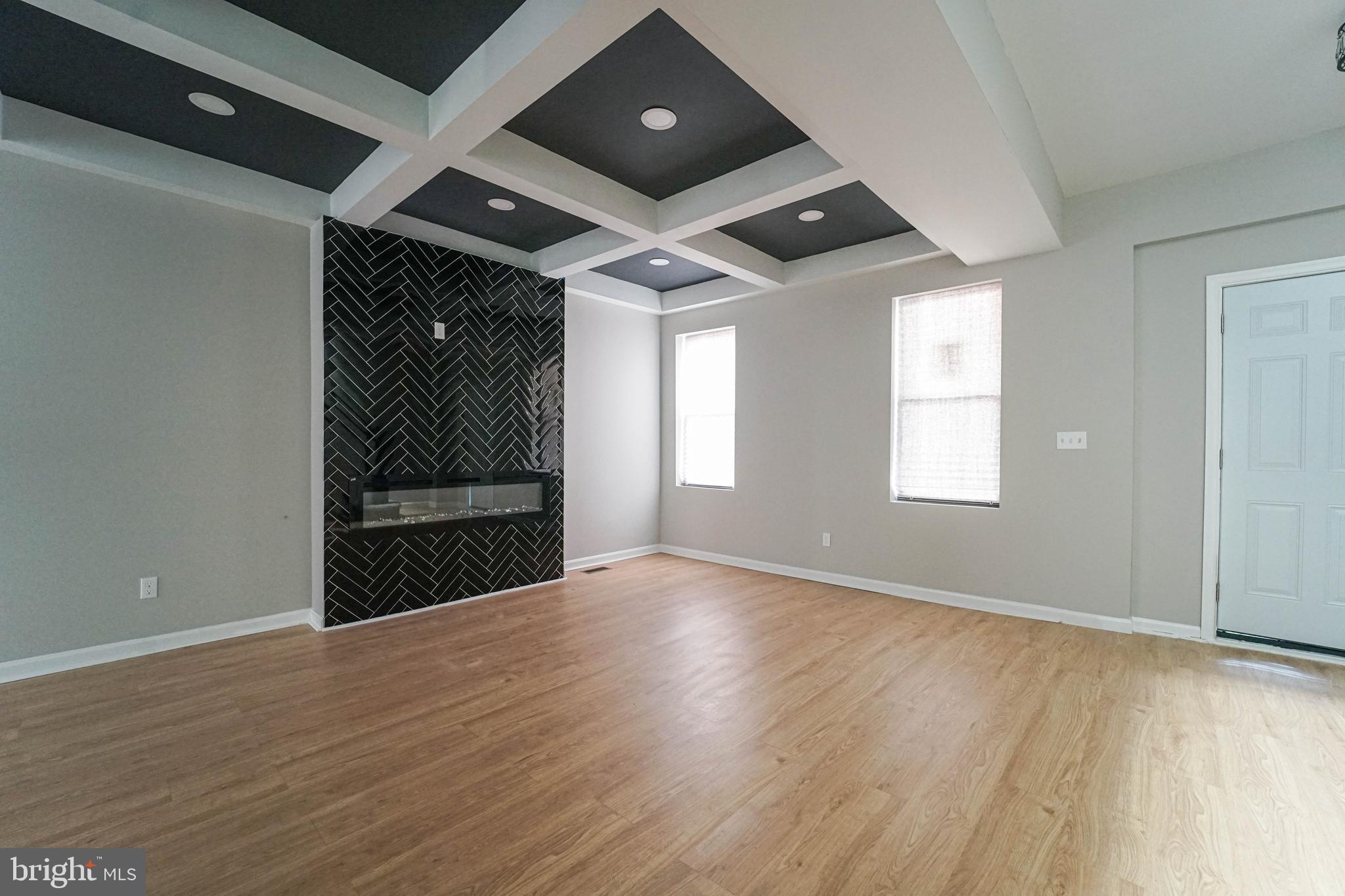 2829 Baker Street Baltimore, MD 21216 - Photo 3 of 27