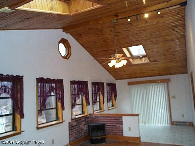 1103 Selig Road Pocono Lake, PA 18347 - Photo 2 of 9 Family Room View