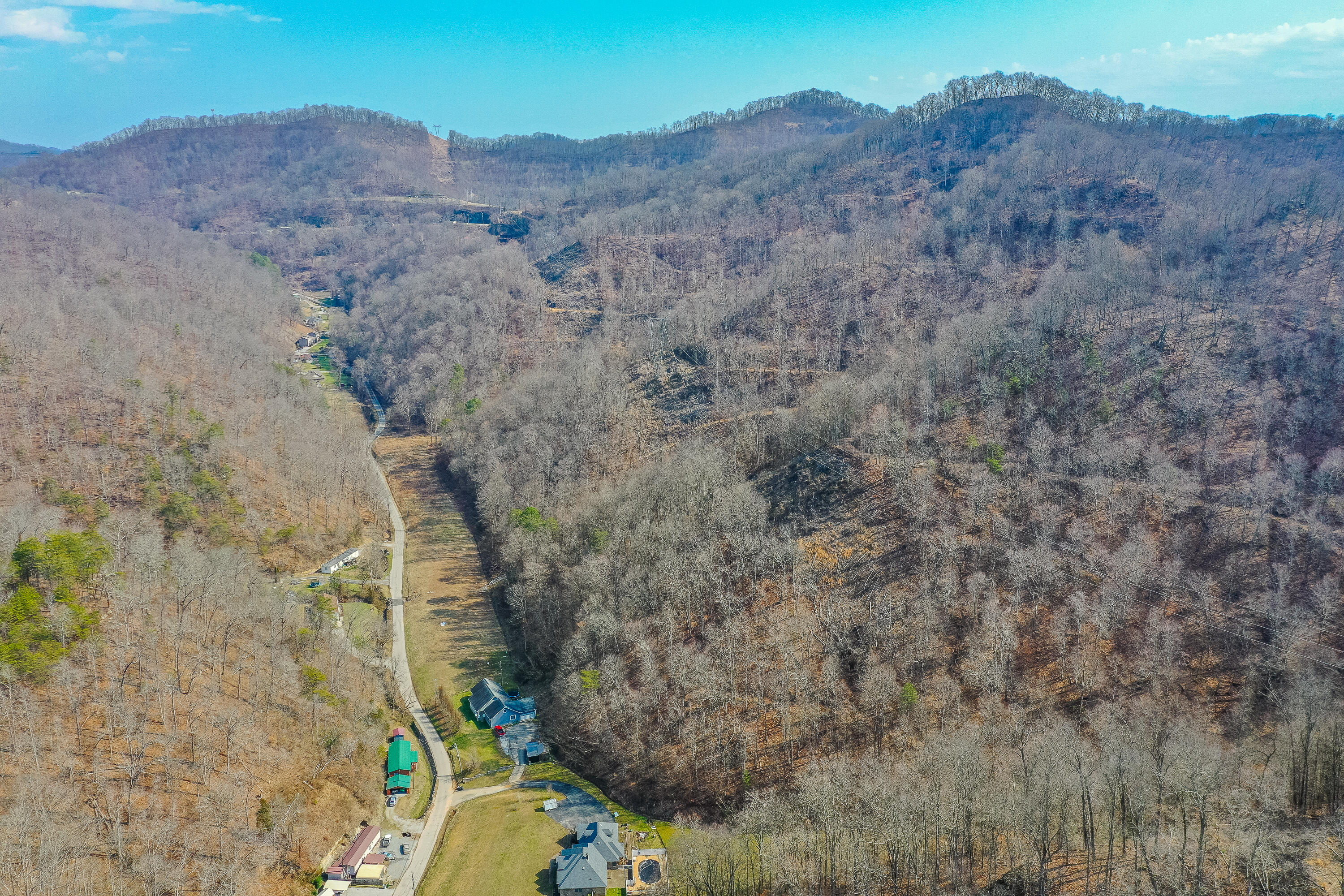 1829 Ratliff Creek Road Pikeville, KY 41501 - Photo 6 of 8 1-15