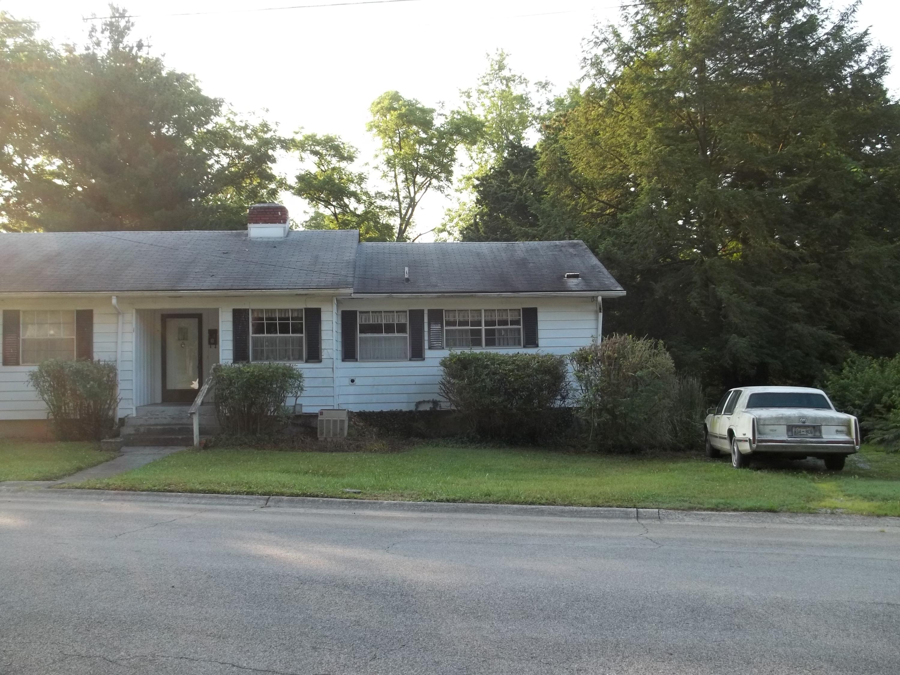 103 West Passmore Road Oak Ridge, TN 37830 - Photo 3 of 3 100_7567
