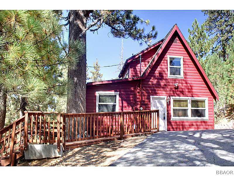 997 Chinook Road Fawnskin, CA 92333 - Photo 1 of 1 Exterior Front.