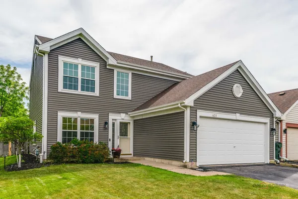 $339,000 | 421 Rosewood Crossing, Lindenhurst, IL 60046