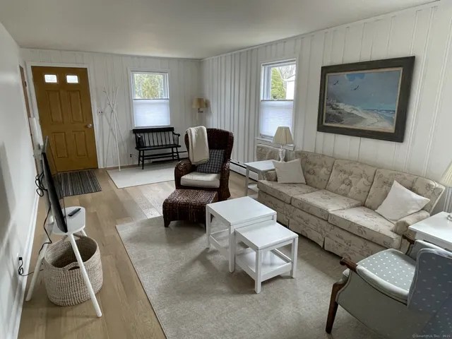 $2,800 | 41 Harbor Avenue, Madison, CT 06443