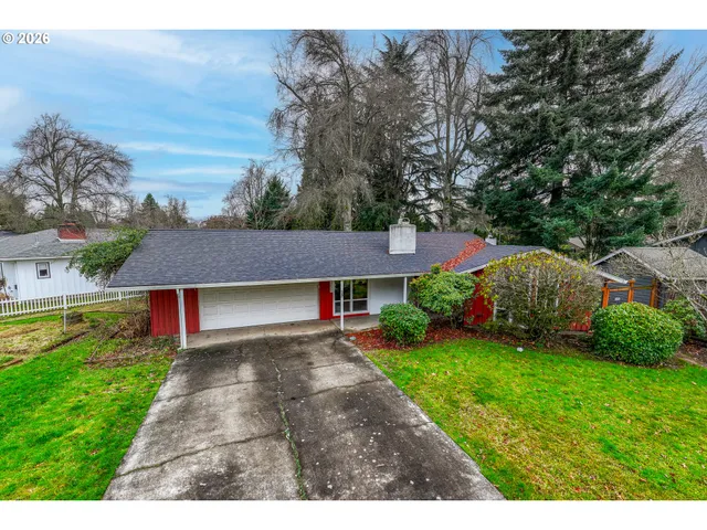 $459,900 | 2453 Pioneer Pike, Eugene, OR 97401