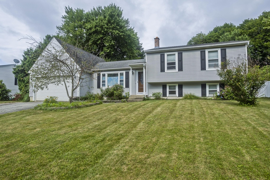 47 Pynchon Road South Hadley, MA 01075 - Photo 1 of 32 Gallery Image 1