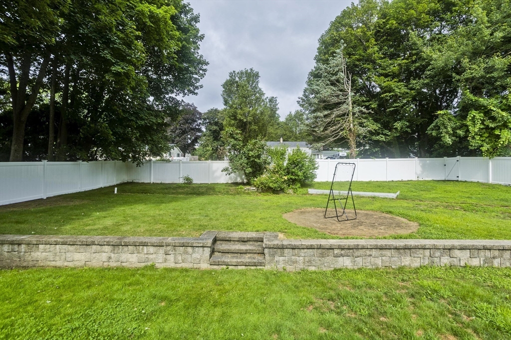 47 Pynchon Road South Hadley, MA 01075 - Photo 5 of 32 Gallery Image 5