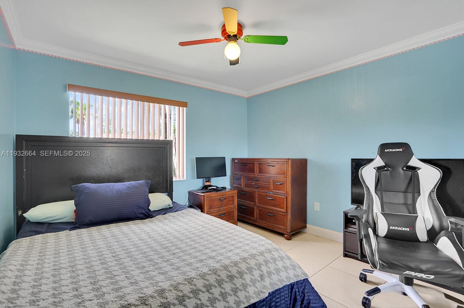 10290 Southwest 145th Place Miami, FL 33186 - Photo 14 of 45