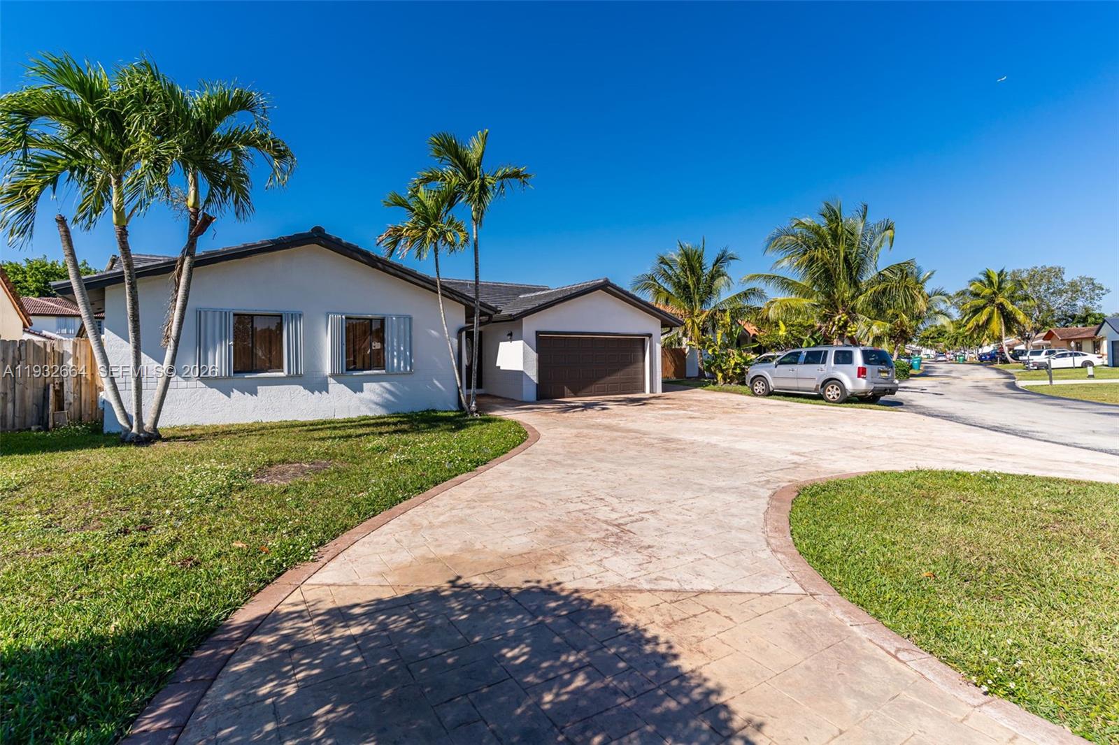 10290 Southwest 145th Place Miami, FL 33186 - Photo 5 of 50