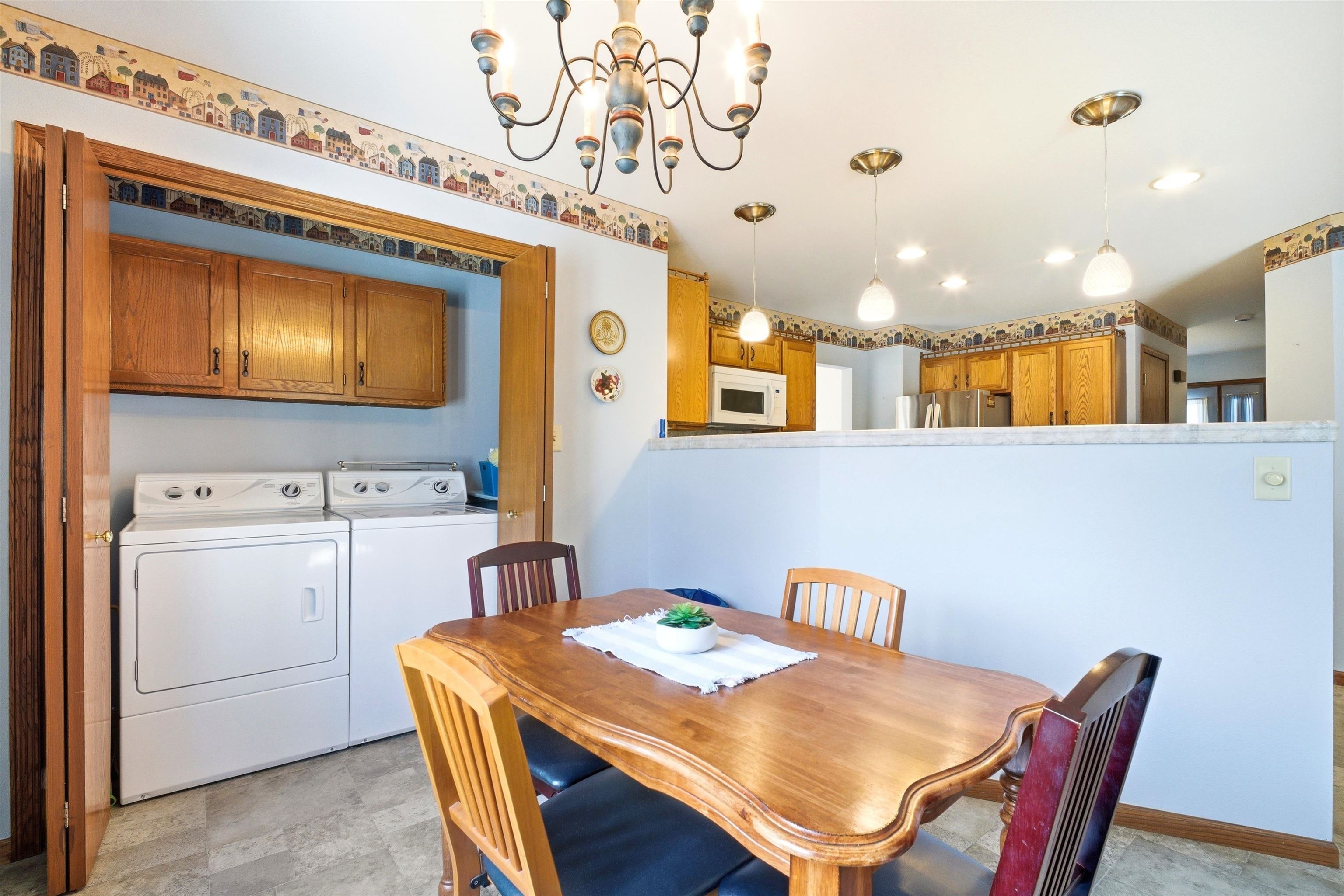 627 Cambridge Drive Ripon, WI 54971 - Photo 12 of 30