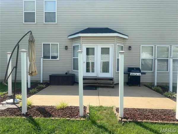 $489,000 | 6116 Arbor Green Drive, St. Louis, MO 63129