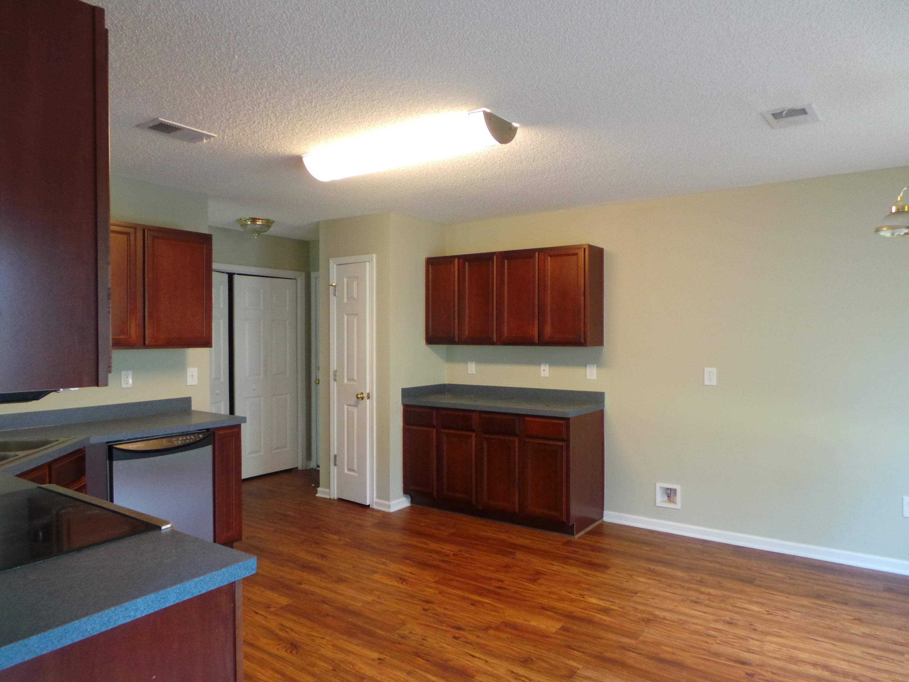 367 Dunning Road Summerville, SC 29486 - Photo 3 of 15 20170812_105335