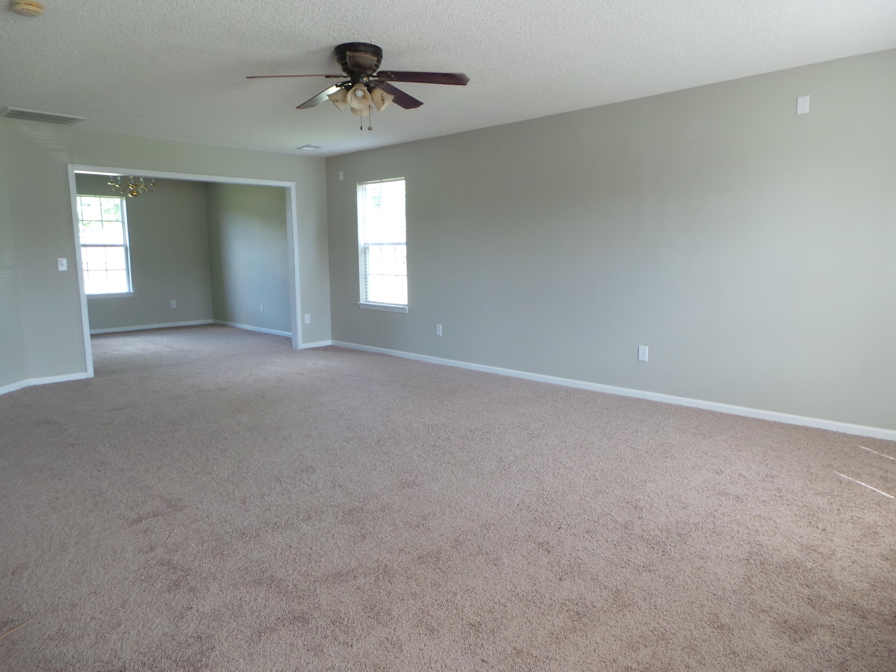 367 Dunning Road Summerville, SC 29486 - Photo 7 of 15 20170812_105256