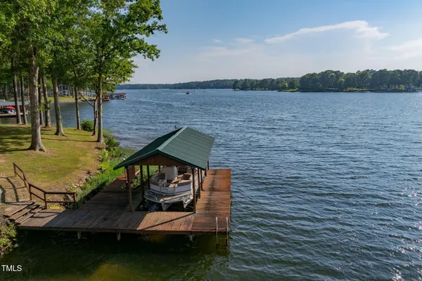$850,000 | 147 Moncure Lane, Henrico, NC 27842