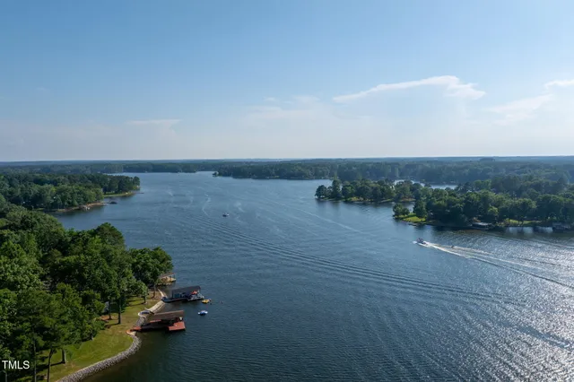 $898,000 | 147 Moncure Lane, Henrico, NC 27842