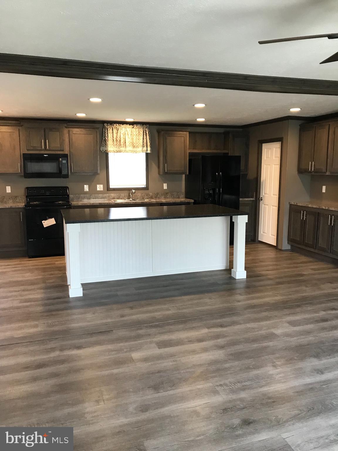 1024 Warm Spring Road Greencastle, PA 17225 - Photo 5 of 13 Gallery Image 5