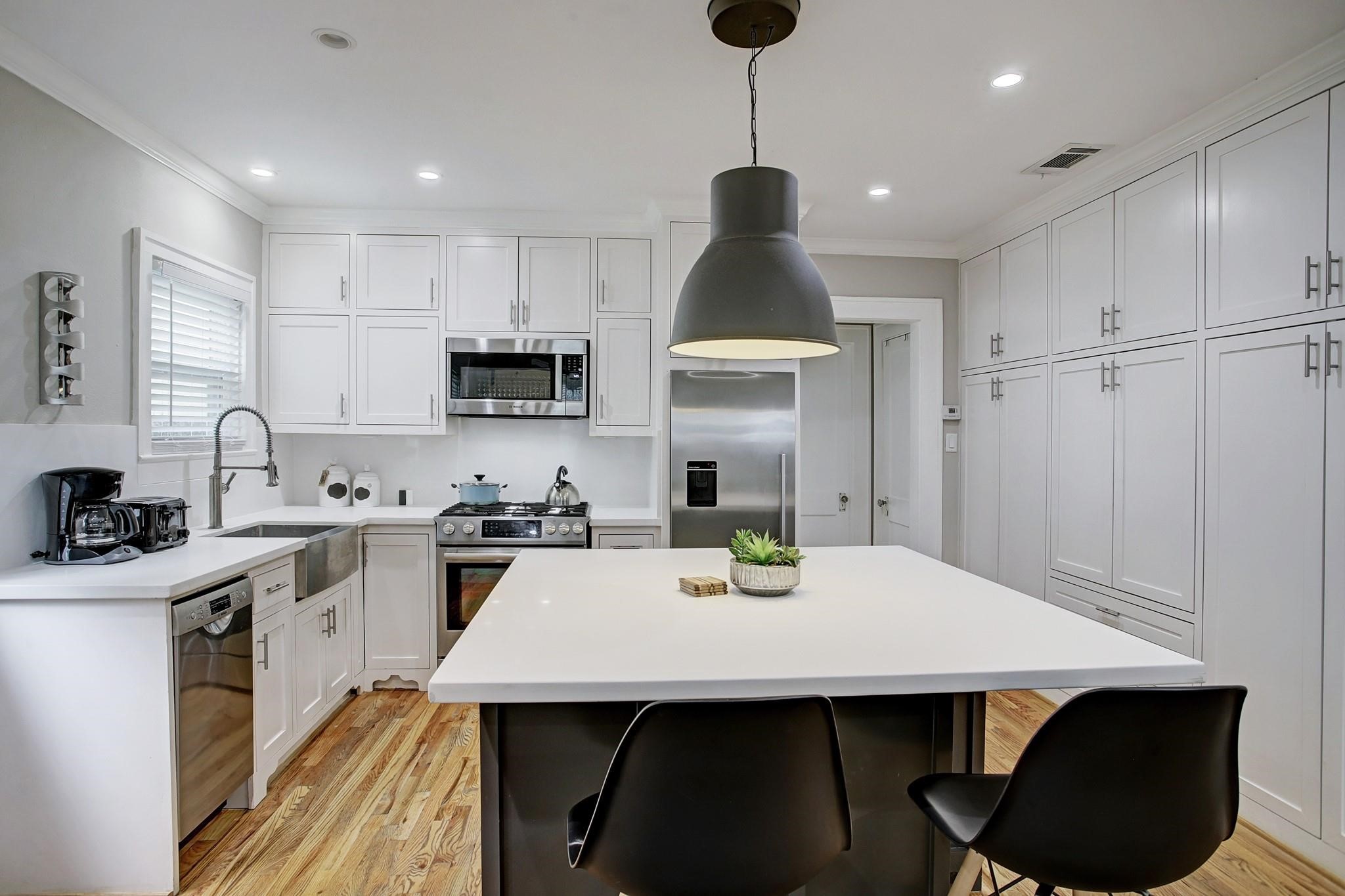 127 Payne Street Houston, TX 77009 - Photo 10 of 23