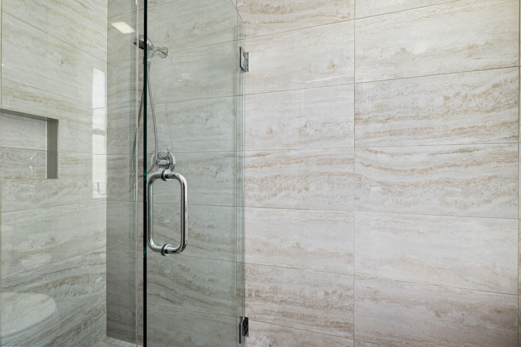 412 Rio Vista Drive Palm Springs, CA 92262 - Photo 30 of 45 a bathroom with a shower