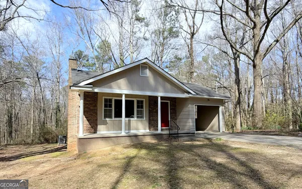 $1,815 | 110 Walker Woods Drive, Carrollton, GA 30116