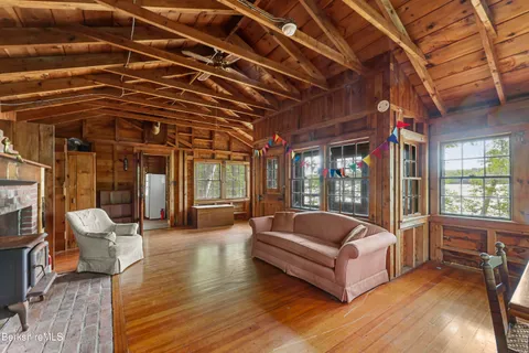 $675,000 | 172 Blythewood Drive, Pittsfield, MA 01201