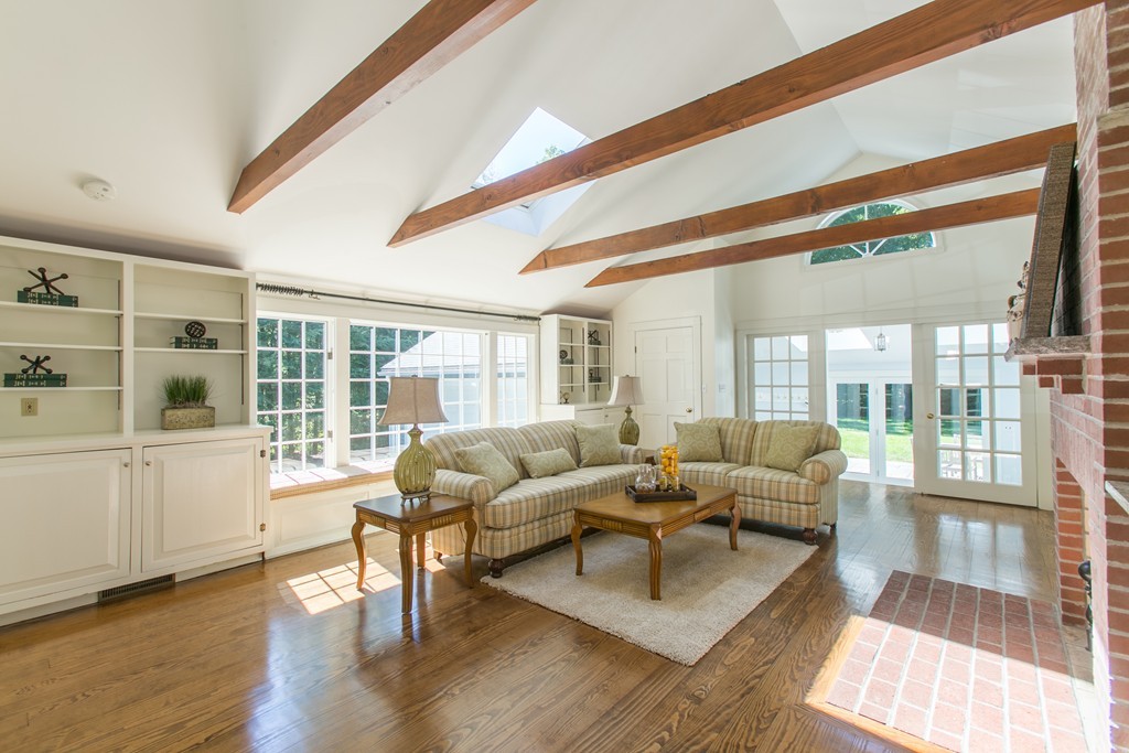 76 Fairhaven Road Concord, MA 01742 - Photo 3 of 26 Gallery Image 3