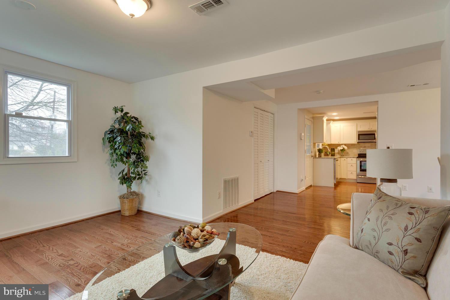 12309 Livingston Road Fort Washington, MD 20744 - Photo 12 of 20 Interior (General)