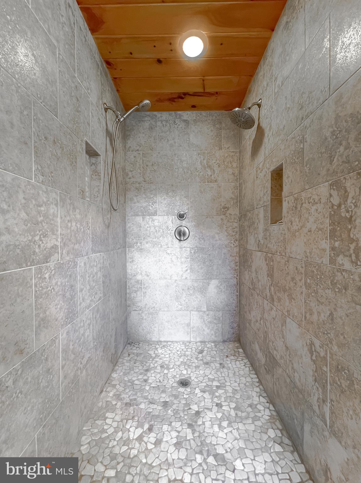 47976 Cross Manor Road St. Inigoes, MD 20684 - Photo 64 of 87 Custom Tiled Shower