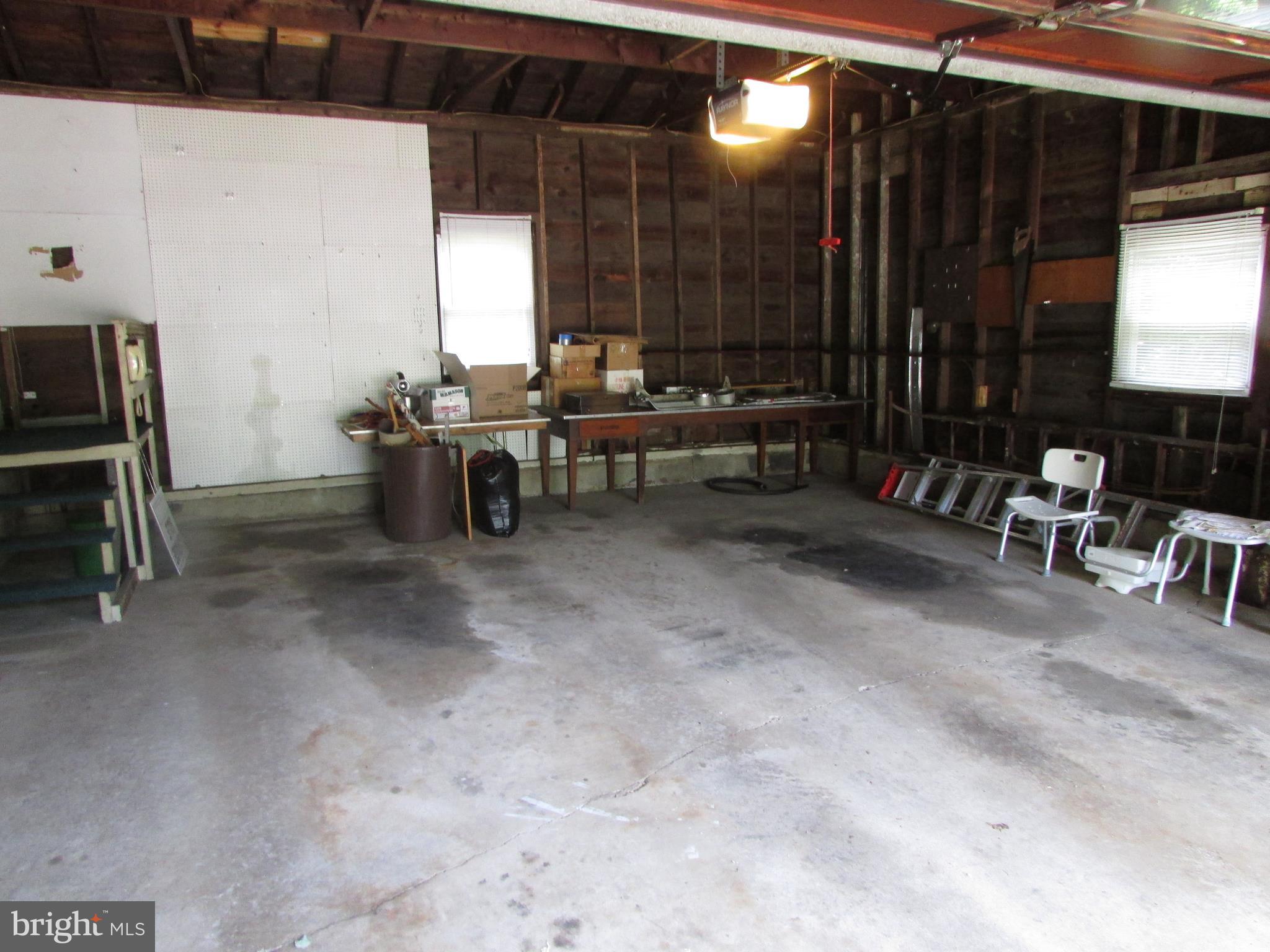 159 Upper Ferry Road Ewing, NJ 08618 - Photo 27 of 30 2 car garage