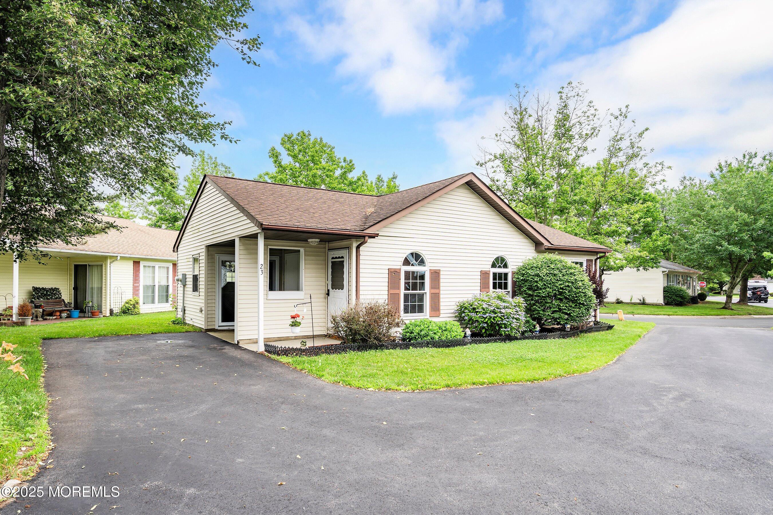 23 Datchet Close, Unit 1000 Freehold, NJ 07728 - Photo 1 of 28 01-Front Left