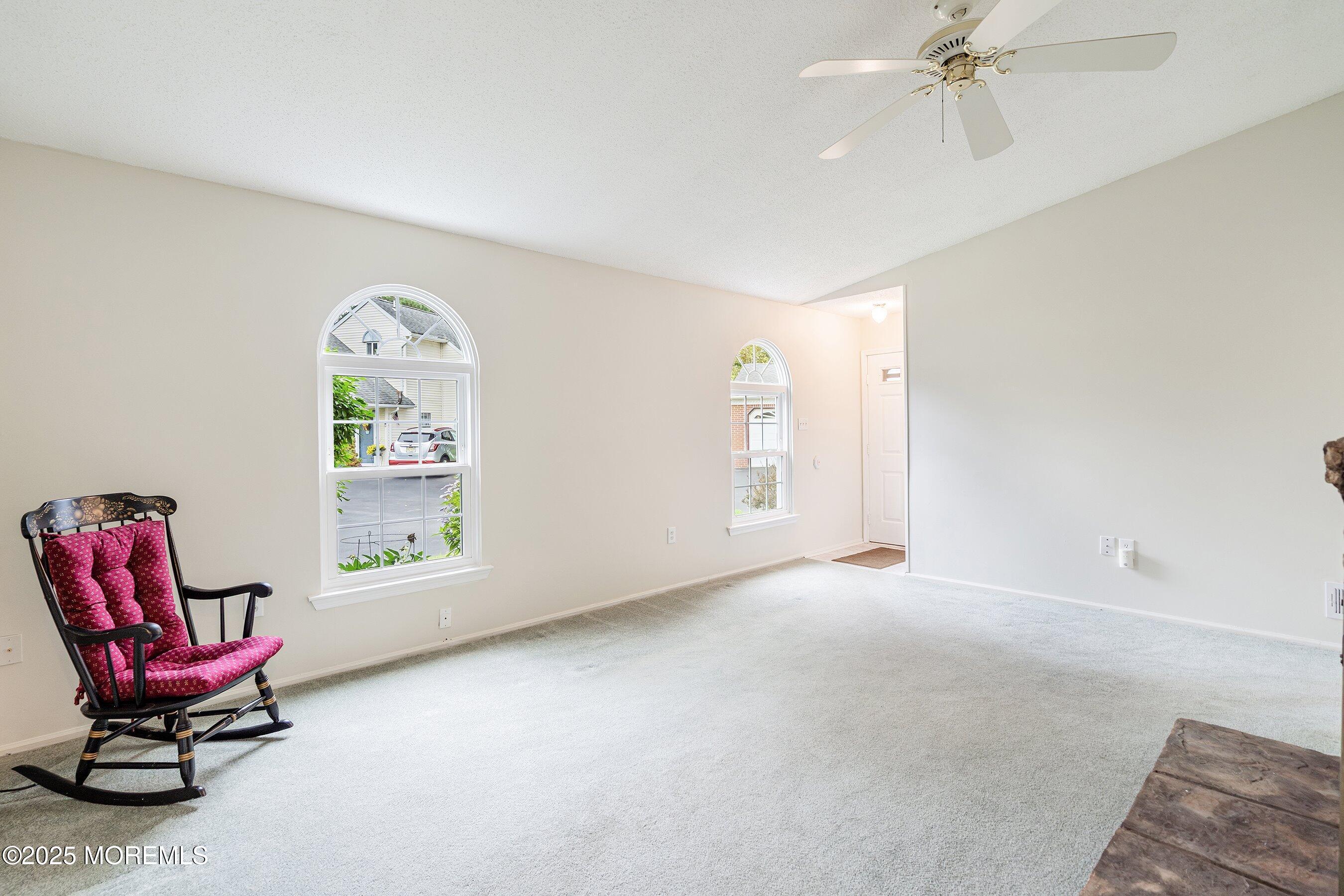 23 Datchet Close, Unit 1000 Freehold, NJ 07728 - Photo 4 of 28 04-Living 1B