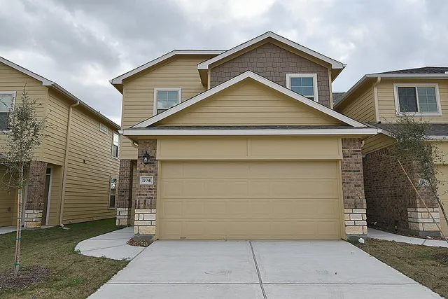 $220,000 | 17041 Wilthorne Gardens Court, Houston, TX 77084