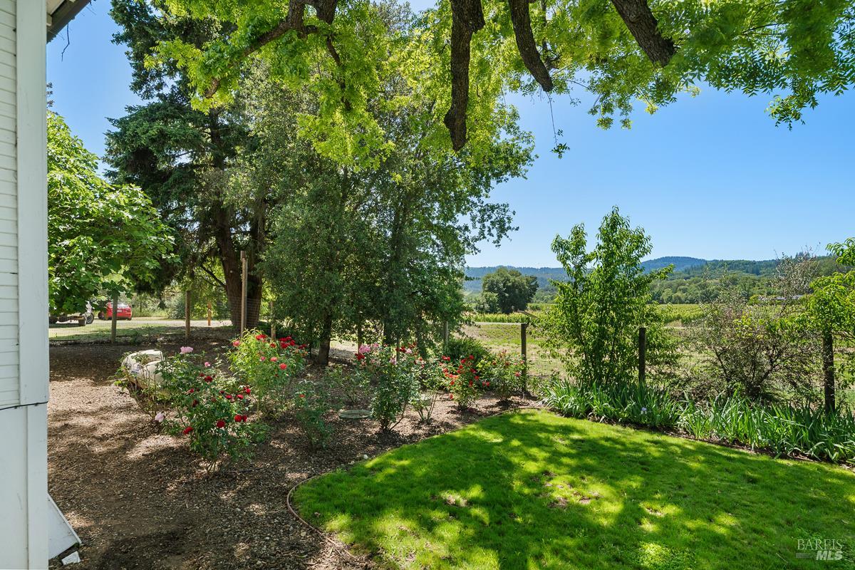 5091 Dry Creek Road Healdsburg, CA 95448 - Photo 34 of 52
