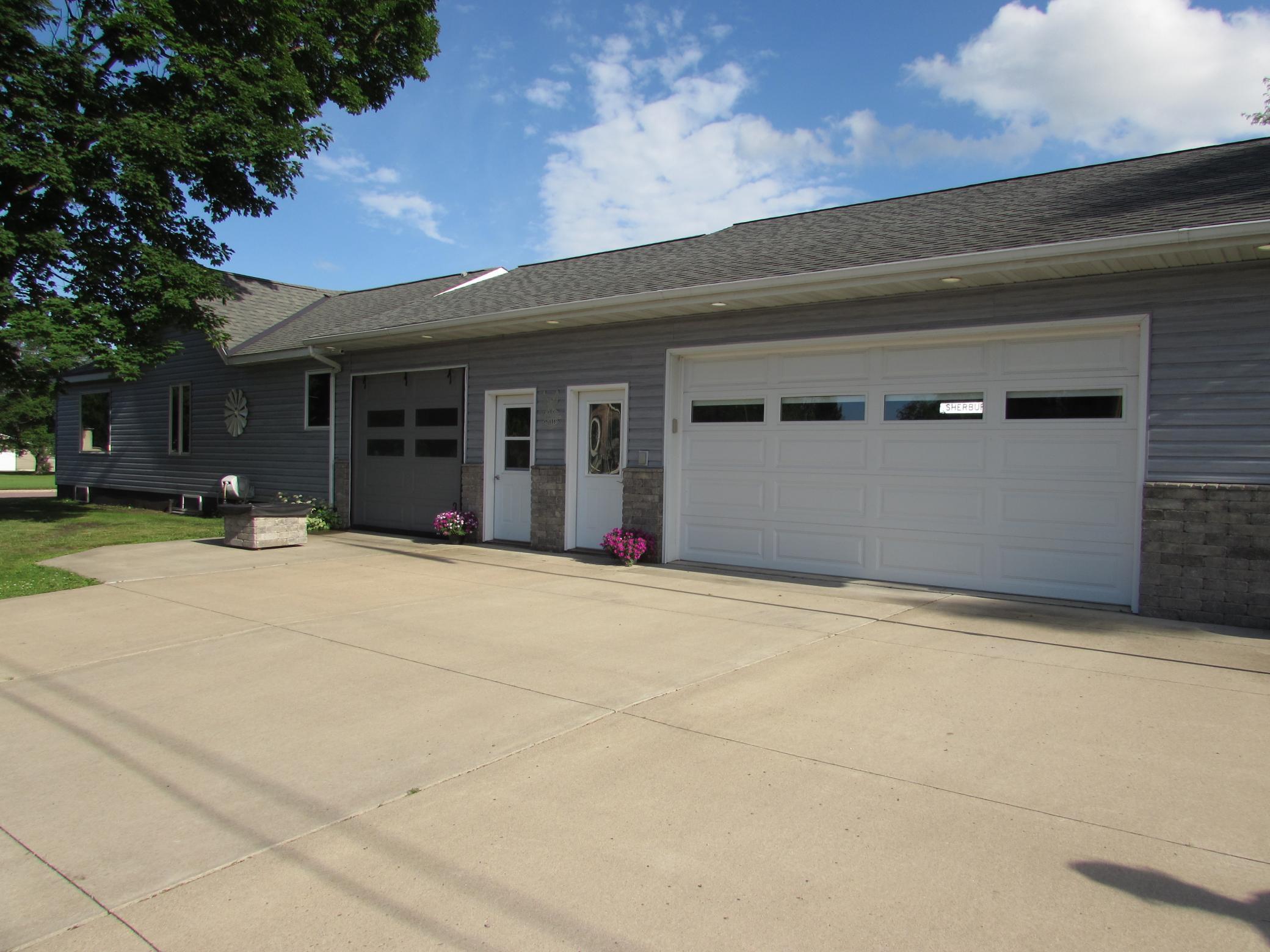 200 Kenzie Street Sherburn, MN 56171 - Photo 2 of 35