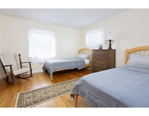 37 Jefferson Shores Road Wareham, MA 02532 - Photo 6 of 20 Gallery Image 6