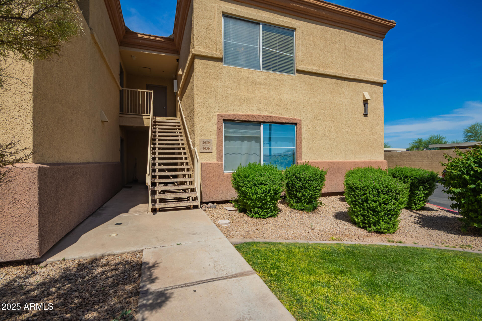 2134 East Broadway Road, Unit 2030 Tempe, AZ 85282 - Photo 2 of 39 02 - Broadway