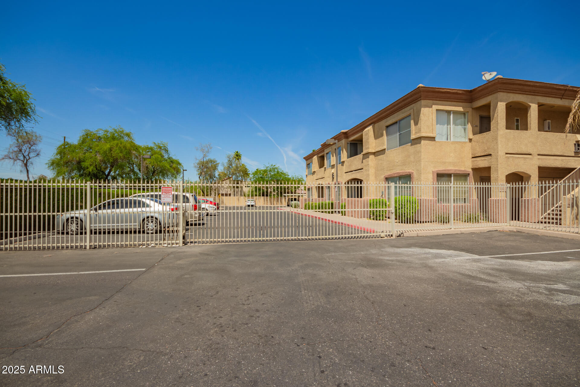 2134 East Broadway Road, Unit 2030 Tempe, AZ 85282 - Photo 28 of 39 28 - Broadway