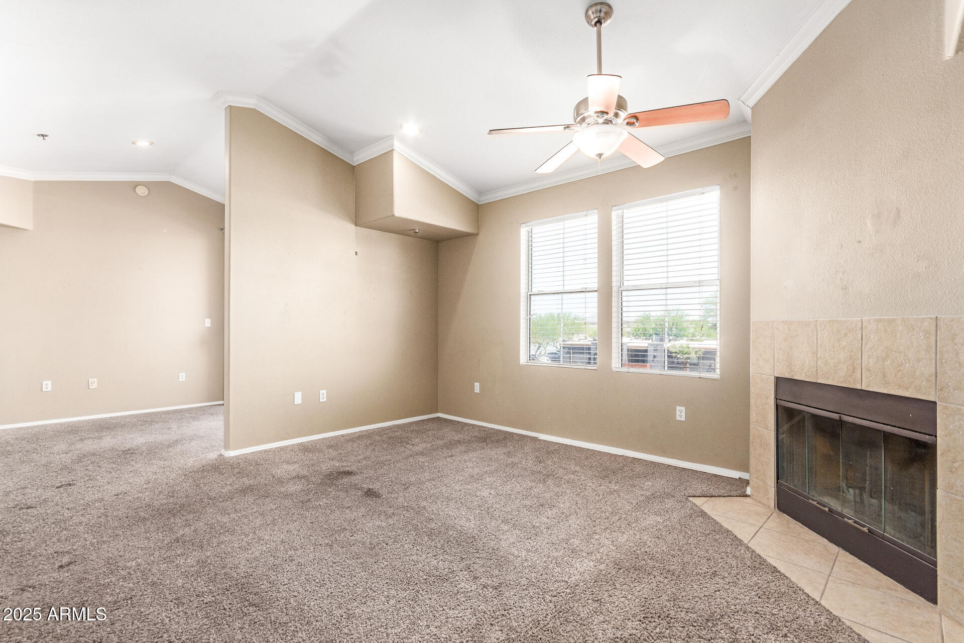 2134 East Broadway Road, Unit 2030 Tempe, AZ 85282 - Photo 6 of 39 06 - Broadway