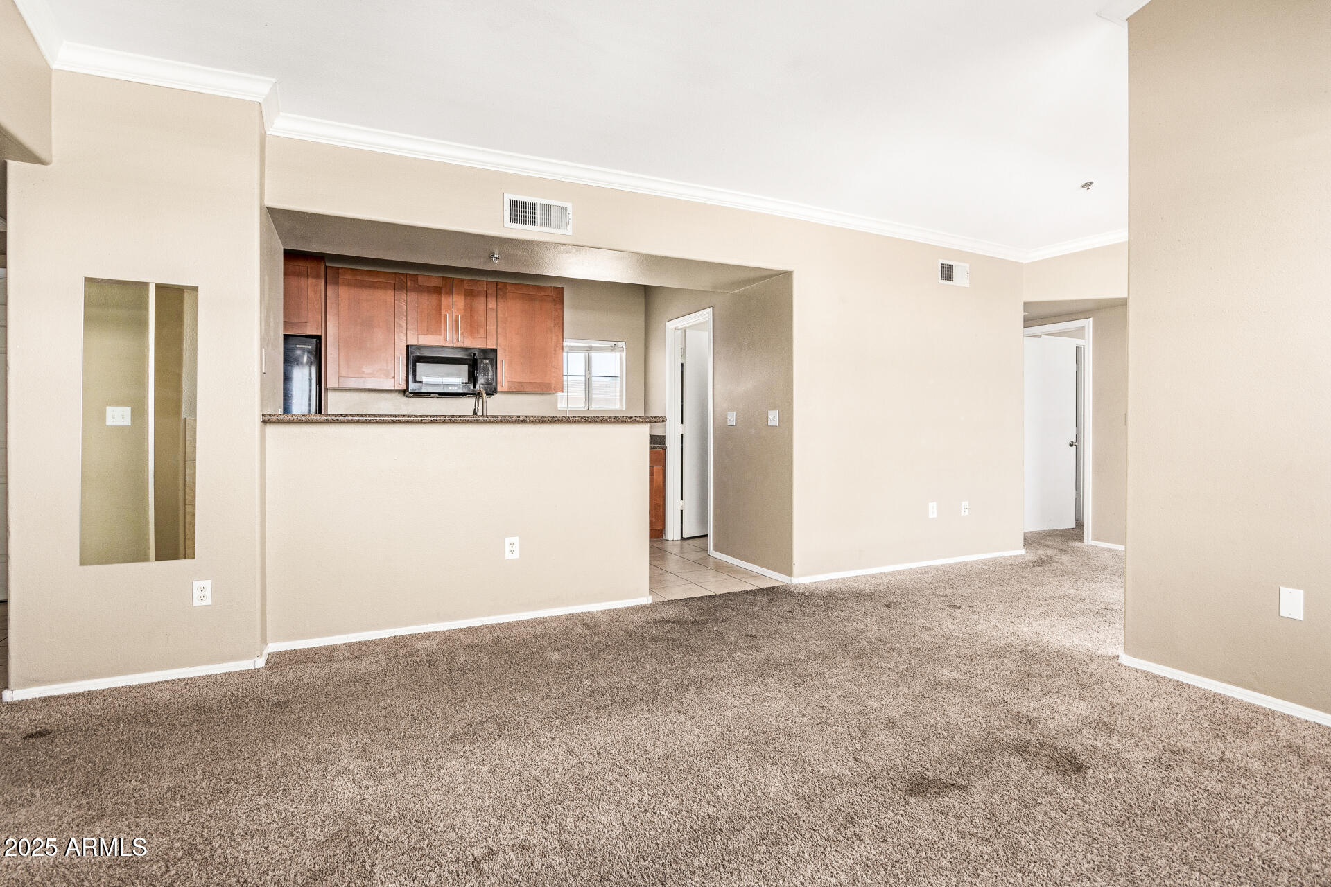 2134 East Broadway Road, Unit 2030 Tempe, AZ 85282 - Photo 7 of 39 07 - Broadway