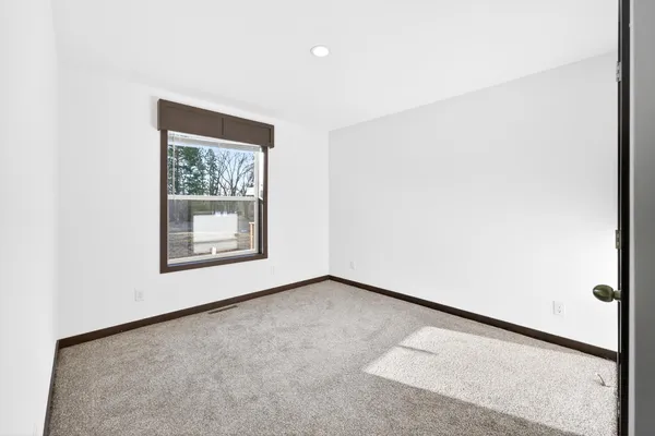 $287,000 | 19056 Island View Drive, Mora, MN 55051