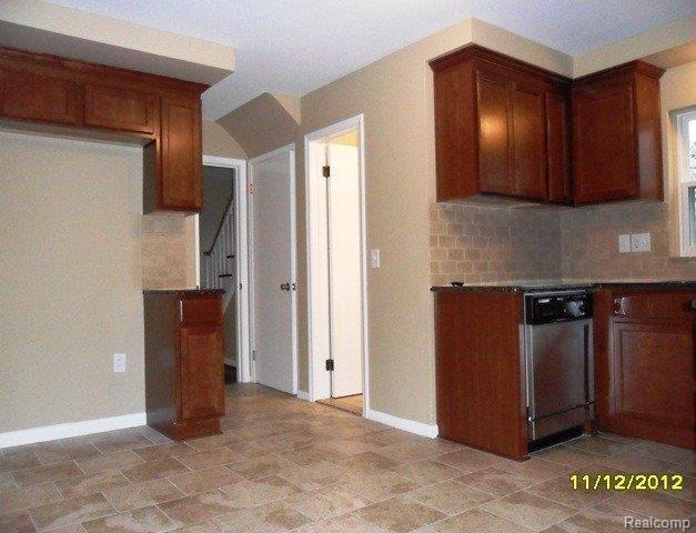 =kitchen 3.JPG