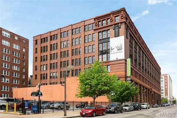 $1,500 | 1520 Washington Avenue, Unit 416, St. Louis, MO 63103