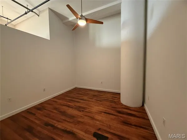 $1,500 | 1520 Washington Avenue, Unit 416, St. Louis, MO 63103