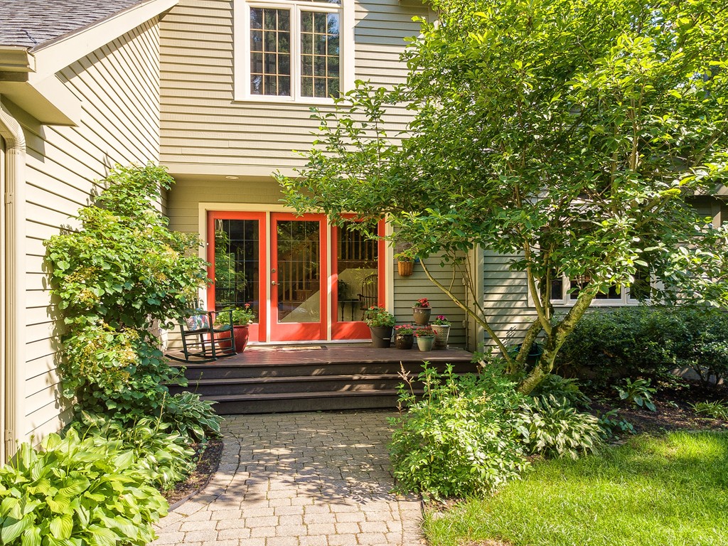 60 Houghton Road Princeton, MA 01541 - Photo 2 of 30