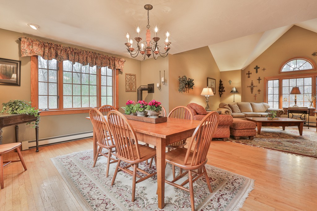 60 Houghton Road Princeton, MA 01541 - Photo 8 of 30