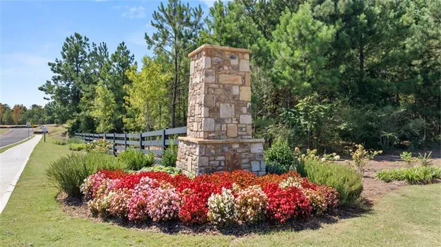 $408,800 | 72 Weymouth Drive, Locust Grove, GA 30248