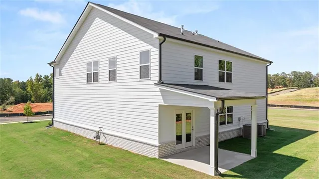 $408,800 | 72 Weymouth Drive, Locust Grove, GA 30248