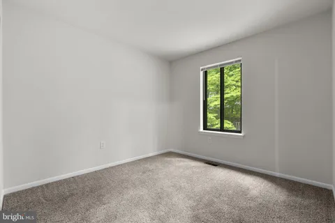 $525,000 | 21 Briardale Court, Derwood, MD 20855
