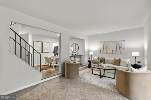$525,000 | 21 Briardale Court, Derwood, MD 20855