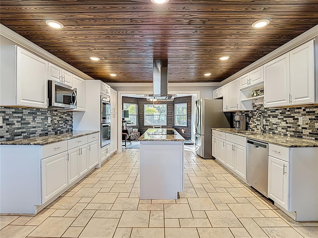 5904 Springrun Court Holiday, FL 34690 - Photo 18 of 79